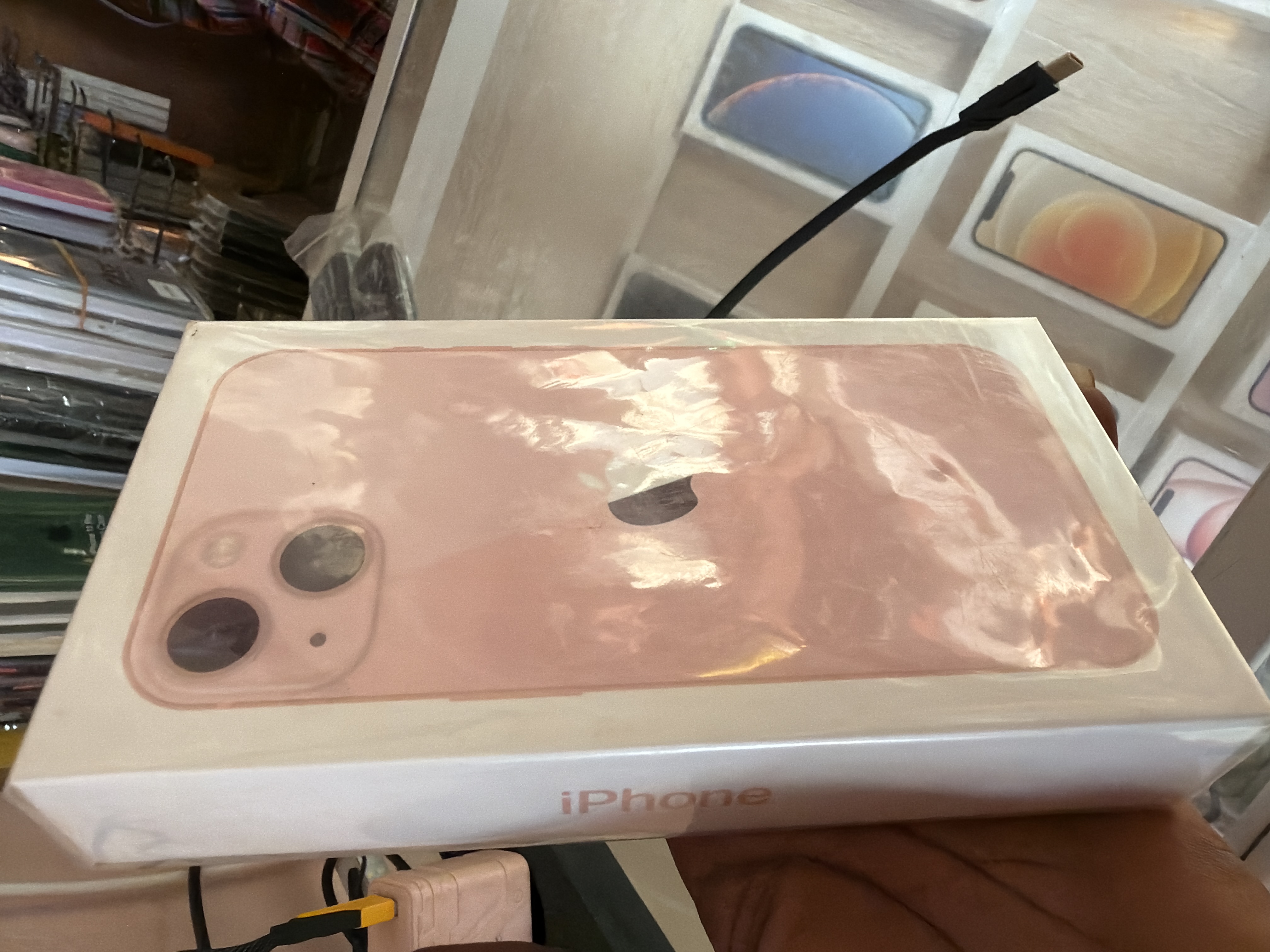 iPhone 13n